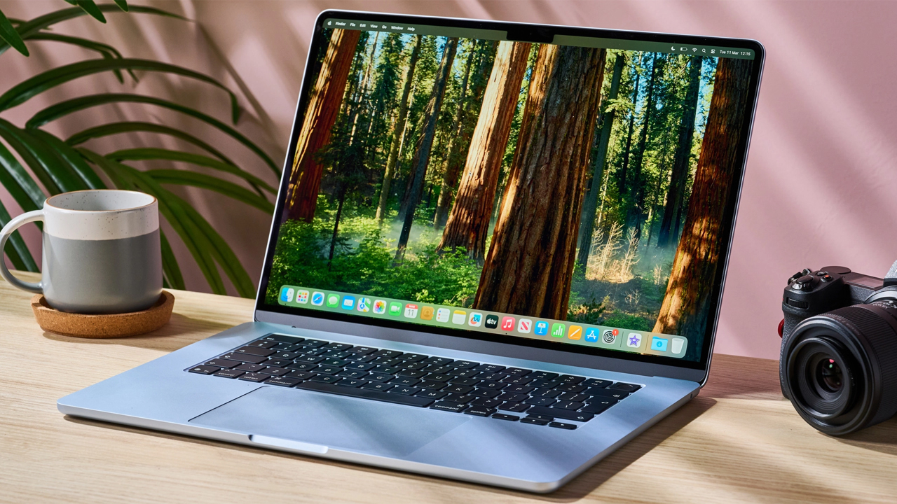 Đánh giá MacBook Air M4: 'Quái vật' hiệu năng trong lớp vỏ mỏng