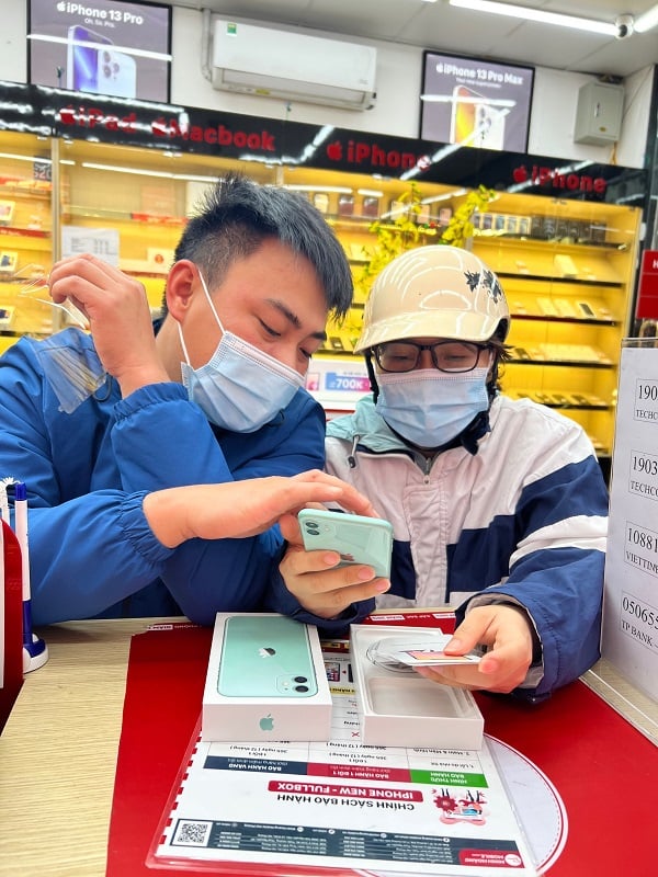 iPhone 11 - Chính Hãng VN/A